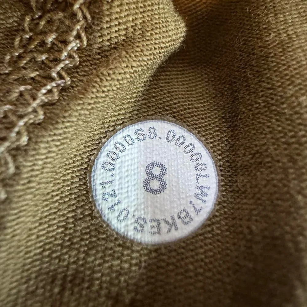 Lululemon Inner Glow Short 3” Earth Dye Sand Size 8- W7BKES
